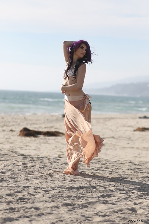 Expert Guide: How to Seamlessly Merge and Combine Images in Photoshop