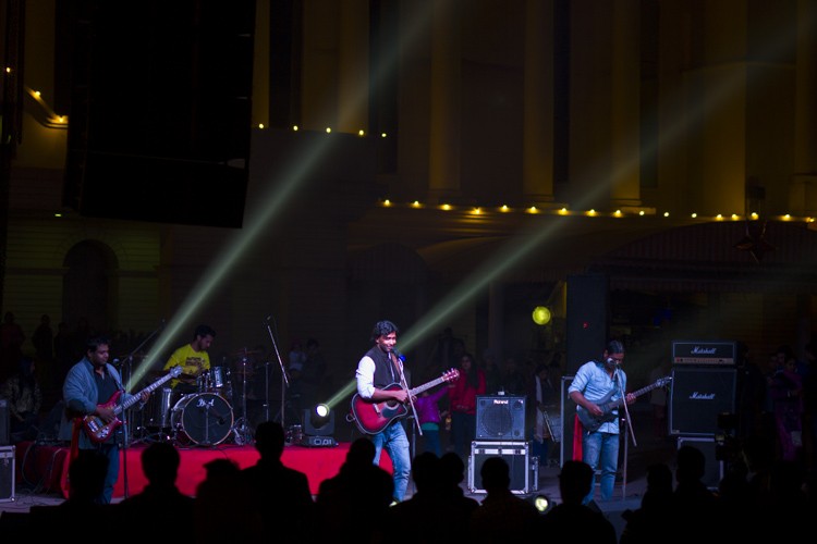 Master Concert Photography: Pro Tips for Stunning Live Shots