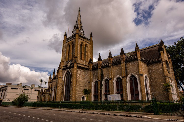 Master Tilt-Shift Lenses: Creative Techniques and Precision Perspective Control