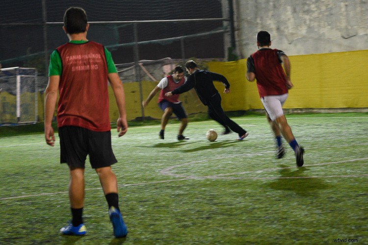 Nikon D750 vs D7100 vs D5100: In-Depth DSLR Comparison for Every Budget