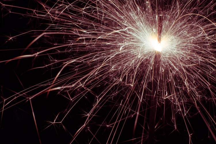 Master Impressionistic Fireworks Photography: Techniques for Stunning Artistic Images