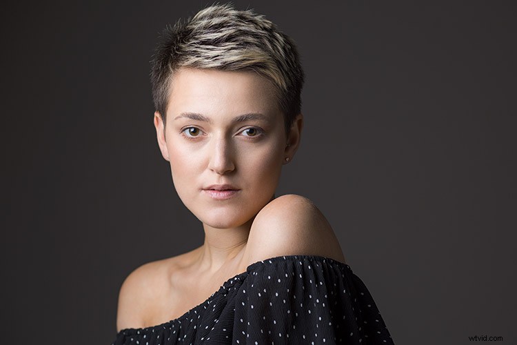 Expert Review: Interfit Honey Badger Studio Strobe & Universal Remote – Powerhouse Lighting for Photographers