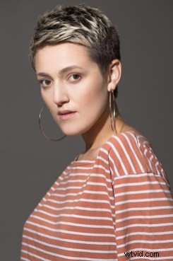 Expert Review: Interfit Honey Badger Studio Strobe & Universal Remote – Powerhouse Lighting for Photographers