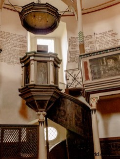 Hidden Drawbacks of Shooting in JPG: What You re Missing in Shadows and Highlights