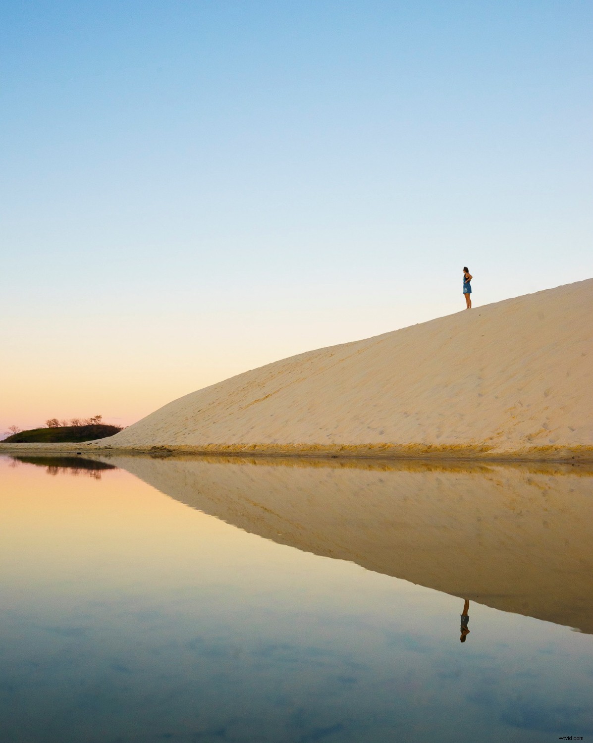 Expert Composition Techniques: Guide the Viewer s Eye Through Your Photographs