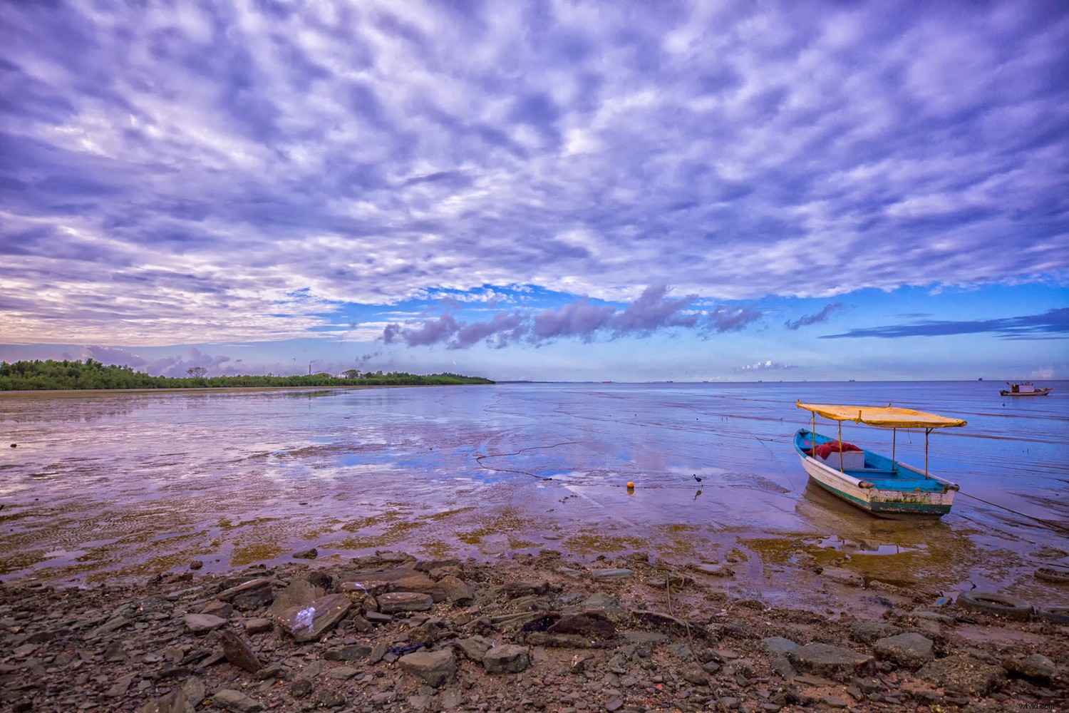 Master HDR Photography: Achieve Stunning, Natural Results