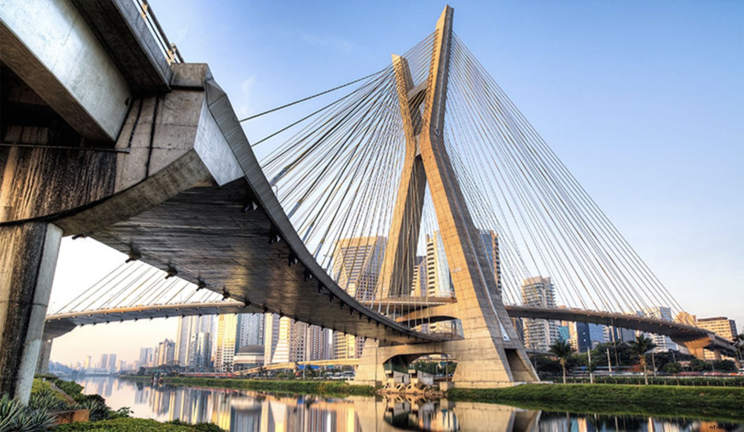 Master True Photography Skills: Beyond Camera Tricks and Auto Features