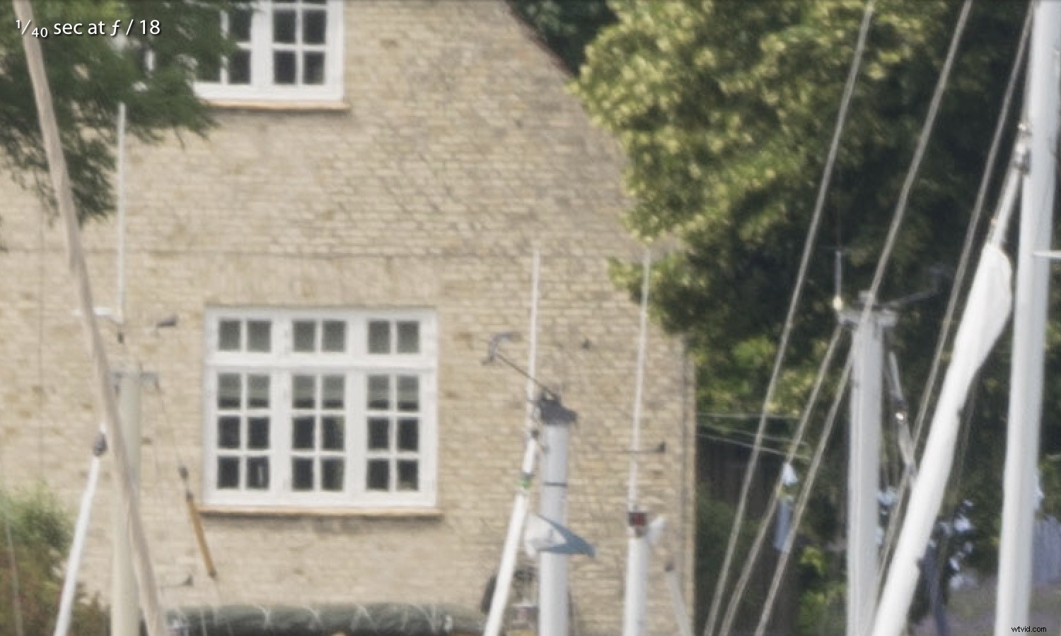 Why Avoid Small Apertures Like f/18 to f/40? Key Photography Insights