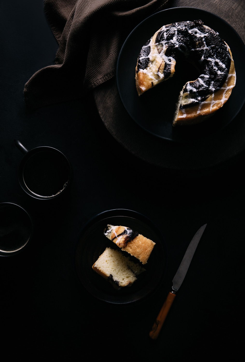 Master Focus Stacking in Photoshop for Razor-Sharp Still Life & Product Photos