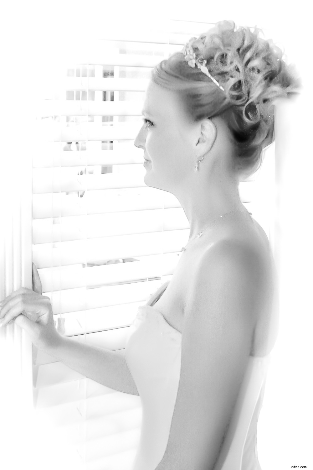 Master High-Key Photography: Pro Tips for Lighting, Shooting, and Editing