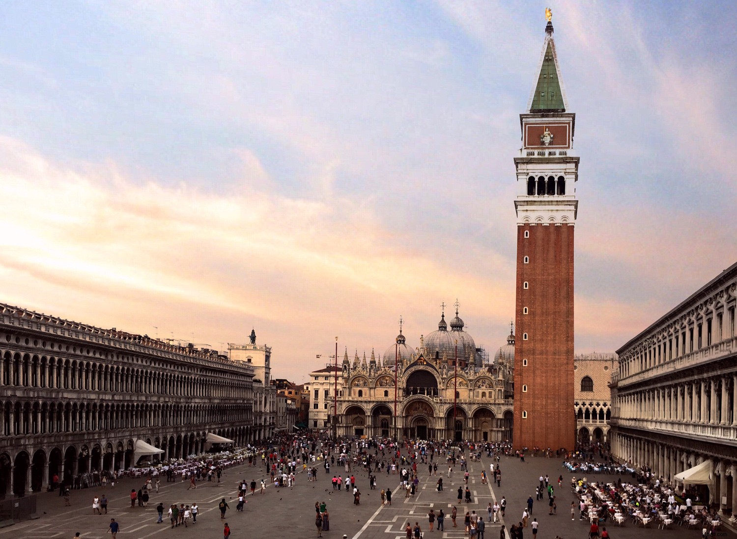 Top 3 Smartphone Photography Apps for Android & iOS