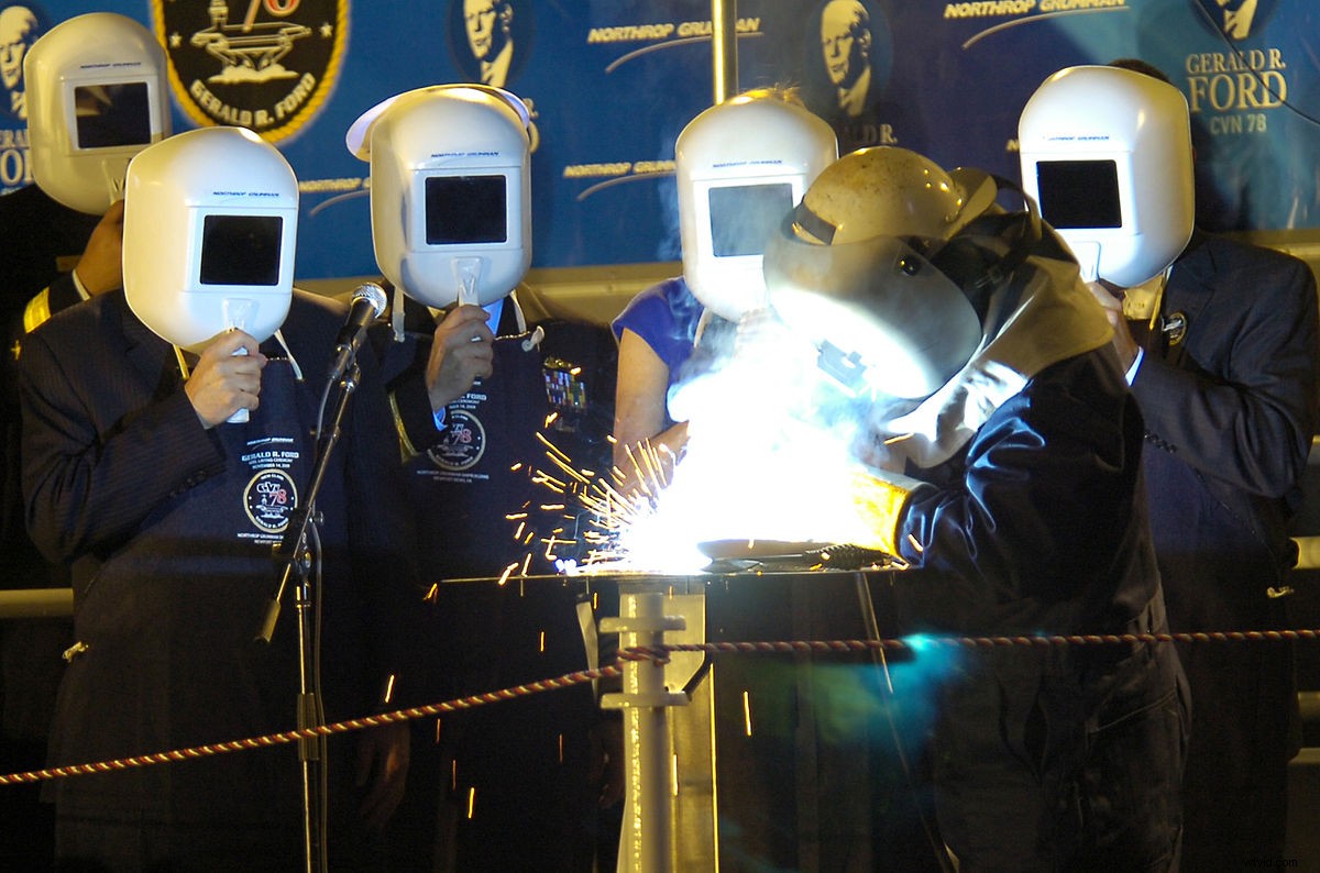 DIY Neutral Density Filter: Stunning Long Exposure Photos on a Budget