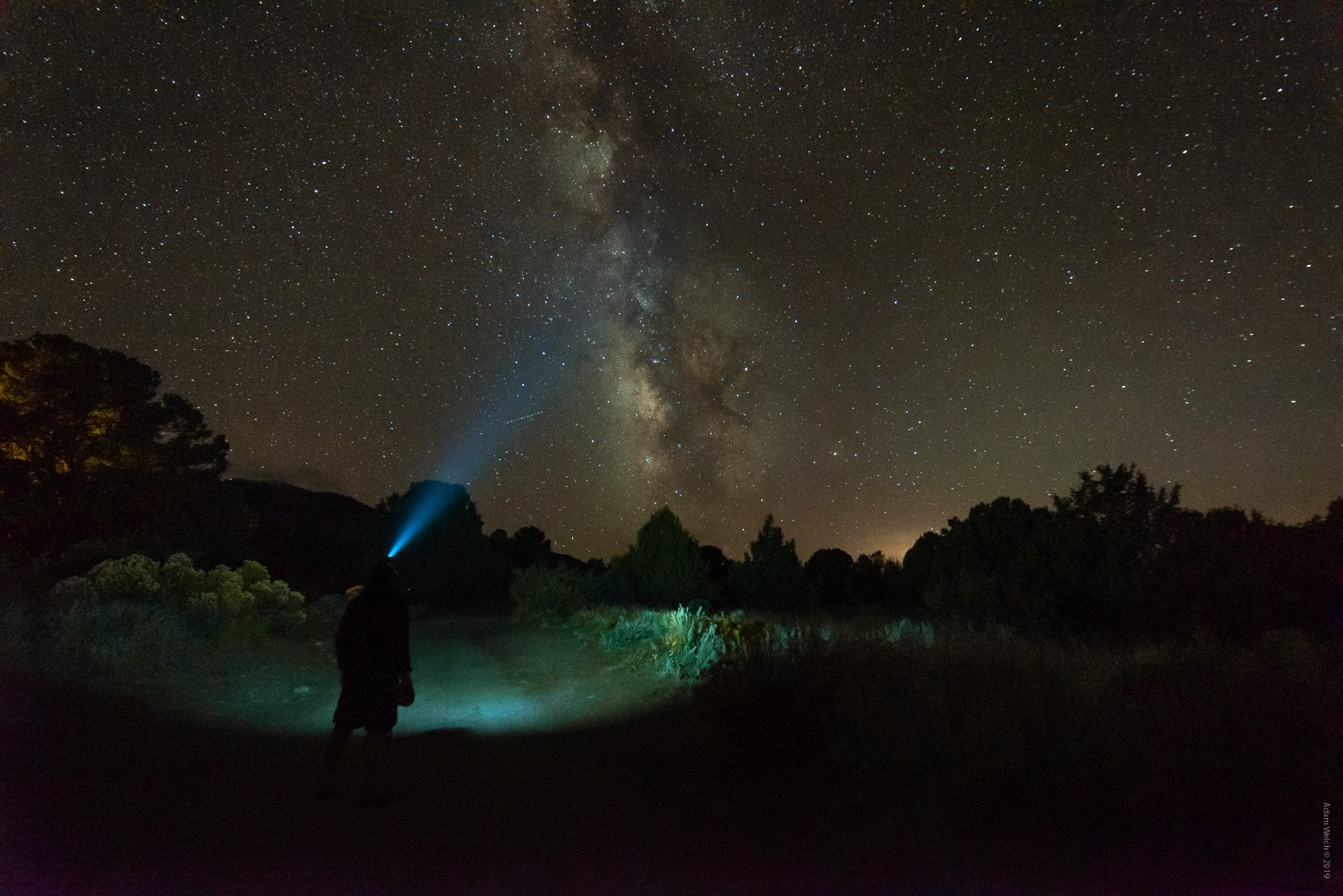 Master Realistic Light Beam Enhancement in Photoshop: Pro Step-by-Step Guide