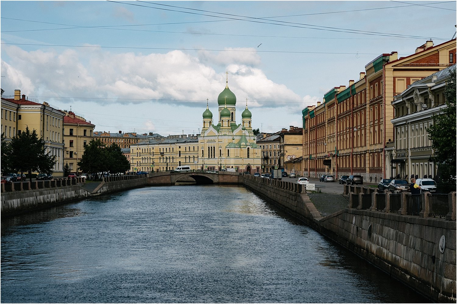 3 Expert Tips for Stunning Holiday Photos with the Nikkor 60mm Micro Lens