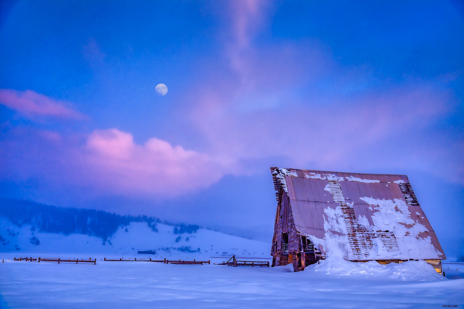 Fake It Till You Make It: Crafting Convincing Photo Composites