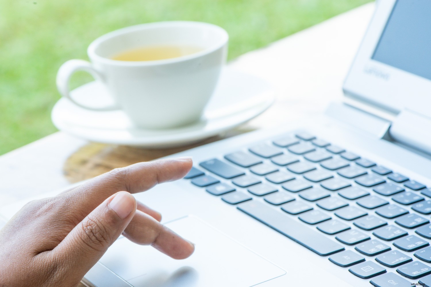 Top 10 Essential Photoshop CC Keyboard Shortcuts for Faster Photo Editing