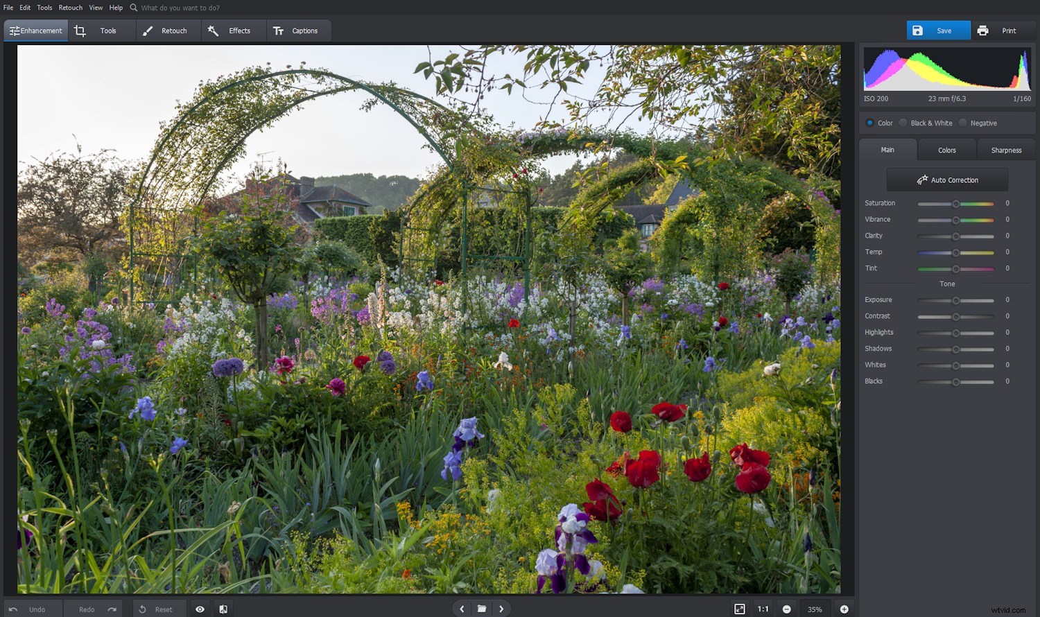 PhotoWorks Review: Fast, Intuitive PC Photo Editor with AI-Powered Magic