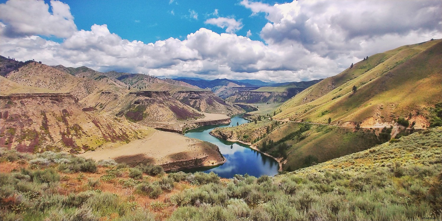Master Dramatic Skies in Landscape Photography: Expert Tips and Techniques