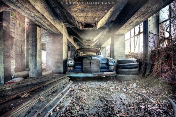 Urbex Adventures: Captivating Urban Exploration Photography in Abandoned Worlds