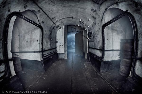 Urbex Adventures: Captivating Urban Exploration Photography in Abandoned Worlds