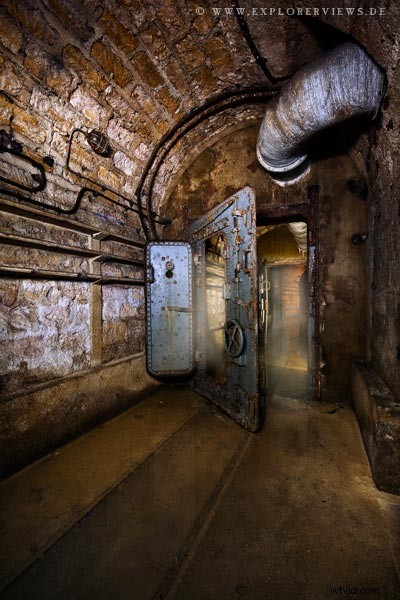 Urbex Adventures: Captivating Urban Exploration Photography in Abandoned Worlds