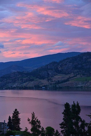 Master Creative White Balance: Pro Techniques for Stunning Landscape Photos