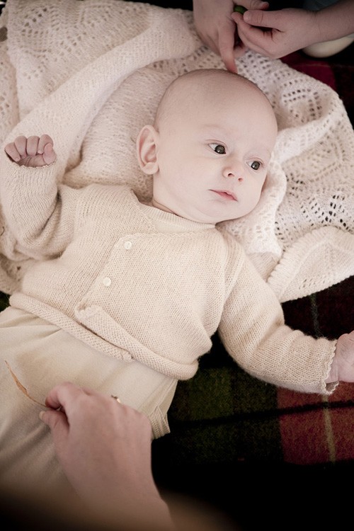 8 Expert Tips for Capturing Stunning Baby Photos with Natural Light