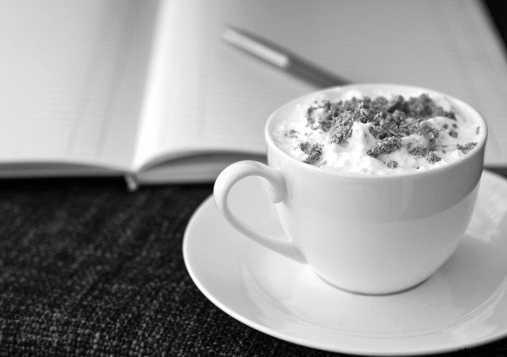 8 Essential Tips for Beginner Food Photographers