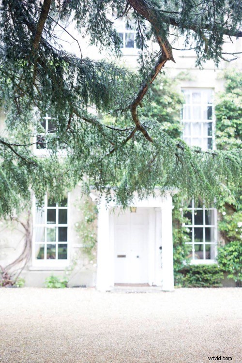 Mastering Challenging Wedding Lighting: Pro Tips for Flawless Shots