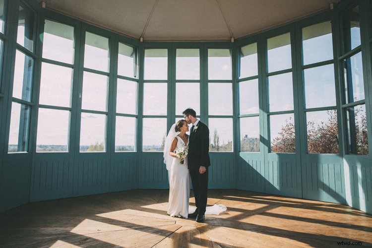 Mastering Challenging Wedding Lighting: Pro Tips for Flawless Shots