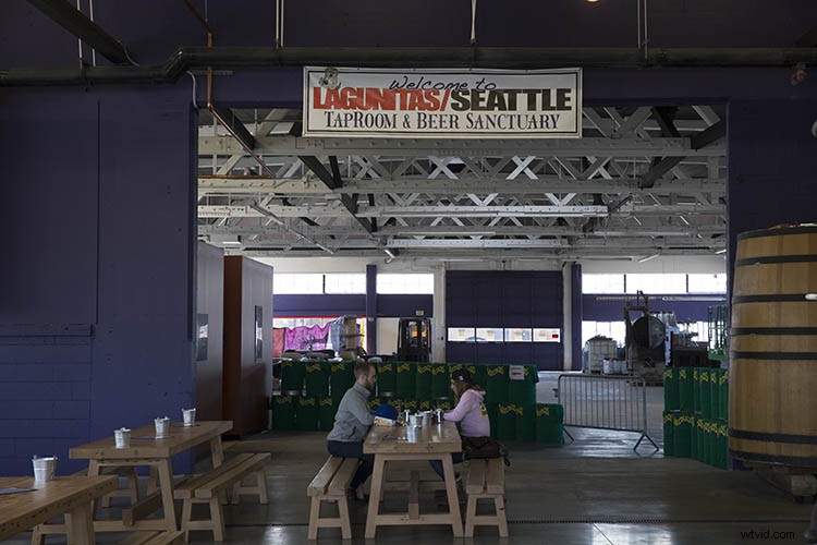 Master Real Estate & Architectural Photo Editing with Aurora HDR 2018: Pro Guide