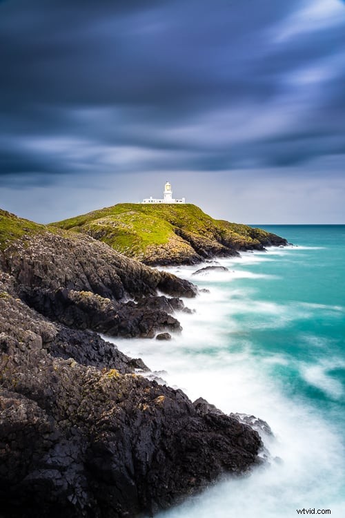 Master Neutral Tones for Lifelike Landscape Photo Edits