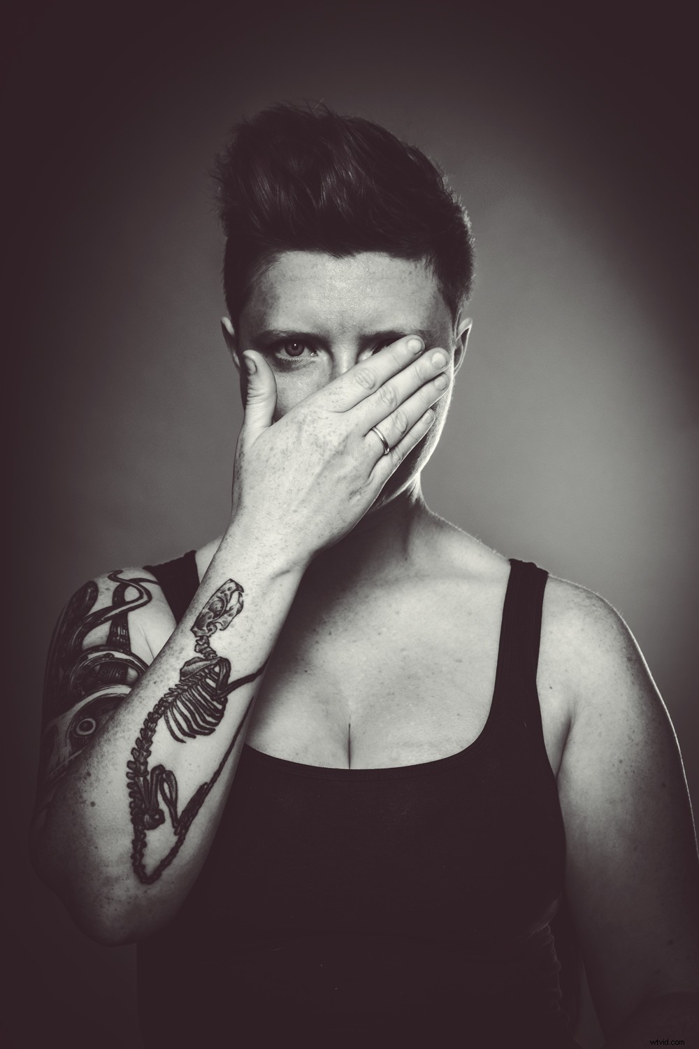 How to Capture Stunning Self-Portraits That Elevate Your Photography Brand