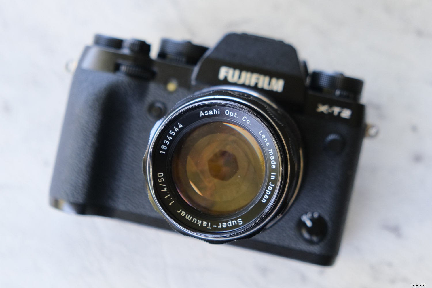 Master Portrait Photography with Vintage Lenses: Techniques and Stunning Examples