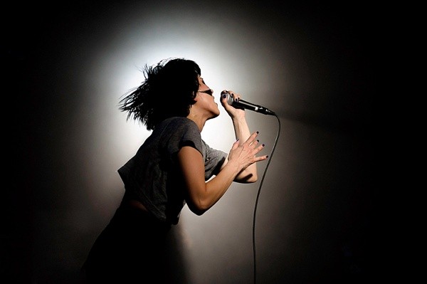 Master Concert Photography: 10 Essential Camera Settings for Stunning Low-Light Shots