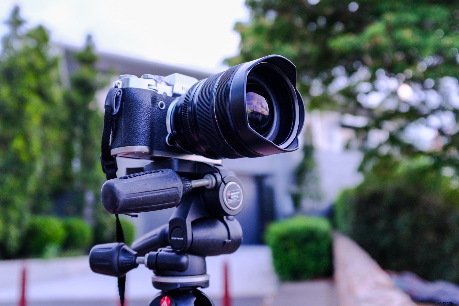 Master Stunning Long Exposure Night Photography: 12 Essential Tips