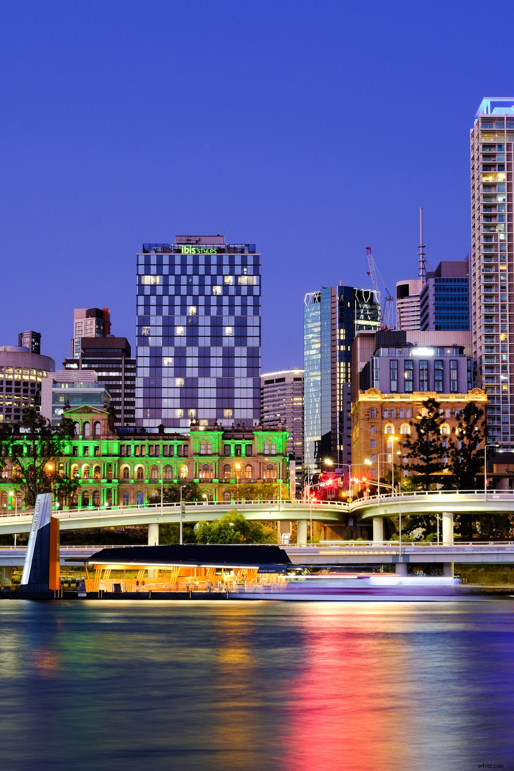 Master Stunning Long Exposure Night Photography: 12 Essential Tips