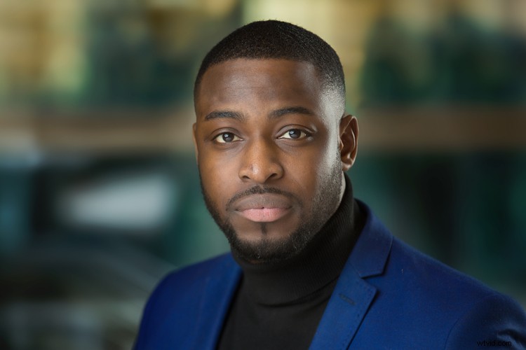 10 Expert Tips for Captivating Professional Headshots