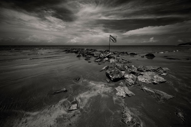 5 Compelling Reasons to Embrace Black & White Photography