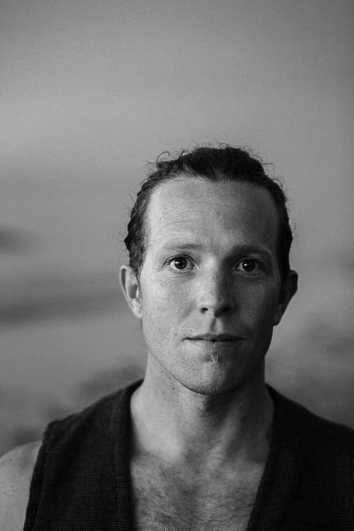 Master Black and White Photography: Essential Beginner s Guide to Getting Started