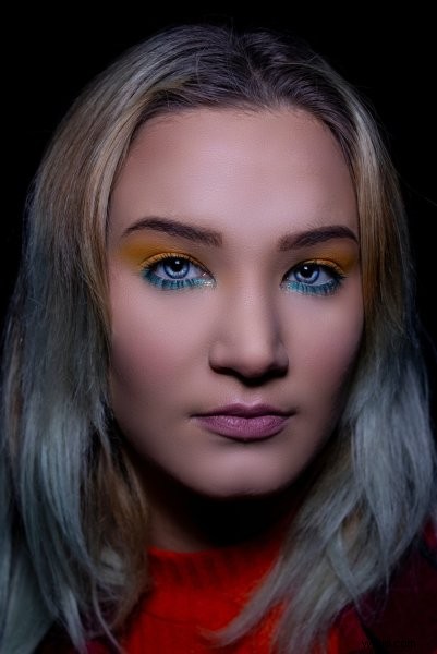 Master Butterfly Lighting: Create Stunning, Flattering Portraits