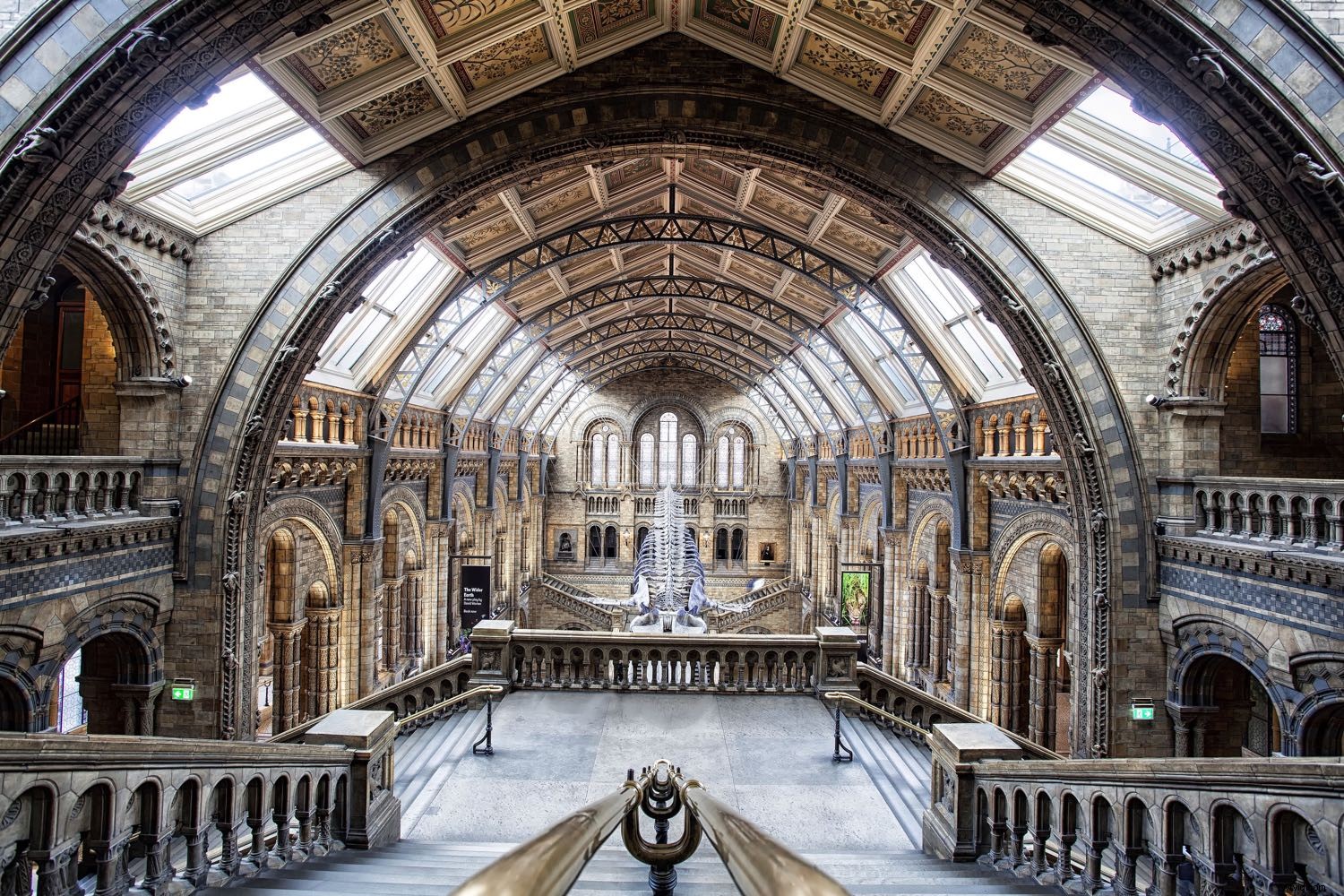 9 Expert Tips for Capturing Stunning Architectural Photography