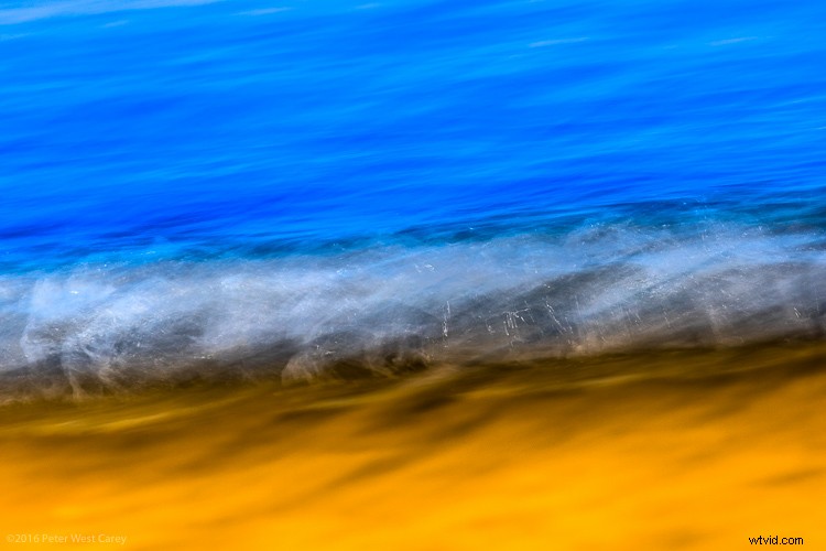 6 Expert Tips for Stunning Abstract Photography (With Examples)