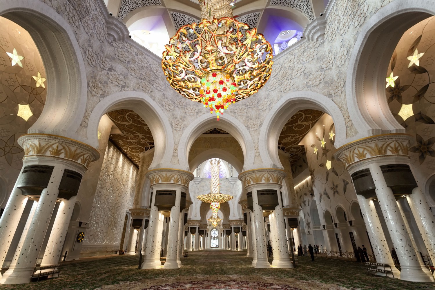 Top 8 Must-Have Gear for Stunning Architectural Photography