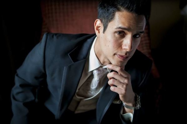 Master Advanced Male Portrait Retouching in Lightroom 4: Part 1 of 3