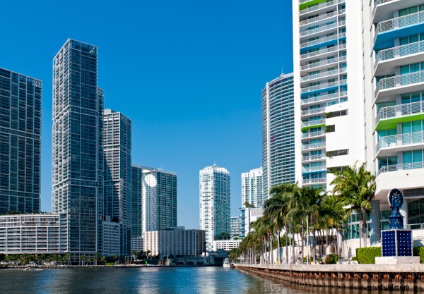 Fix Chromatic Aberration in Lightroom: Professional Step-by-Step Guide