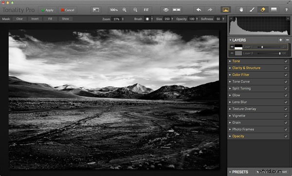 Tonality Pro vs. Lightroom 5: Expert Black & White Conversion Comparison