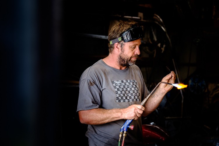 Master Subject Isolation in Lightroom: Pro Tips for Stunning Portraits