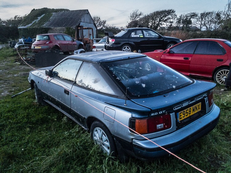 How to Edit DNG RAW Files on iPhone: Lightroom Mobile, RAW, or ProCam 4 Guide