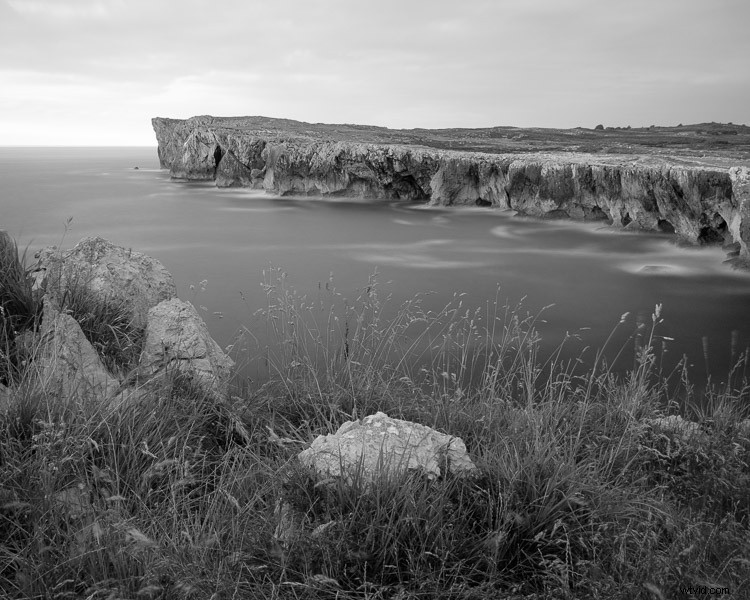 Master Black & White Landscape Photos in Lightroom: Step-by-Step Guide
